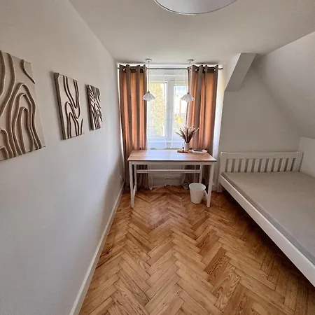 Cozy Kochanowskiego *